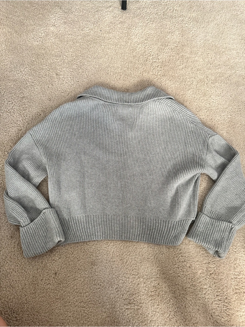 Abercrombie gray collared cardigan - Picture 4 of 4